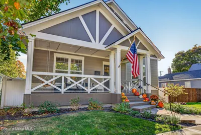 Property 26-10381 - Photo 2