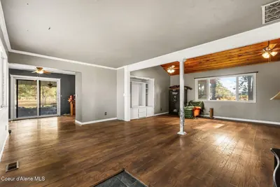 Property 26-10531 - Photo 18