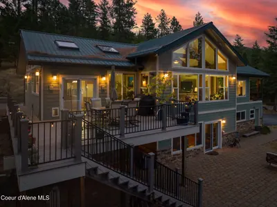 Property 26-10235 - Photo 2