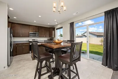 Property 26-7873 - Photo 5