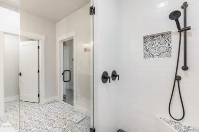 Property 26-9082 - Photo 33