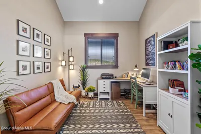 Property 26-10090 - Photo 52