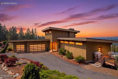 Property 26-8617 - Photo 1
