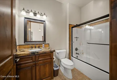 Property 26-9679 - Photo 140