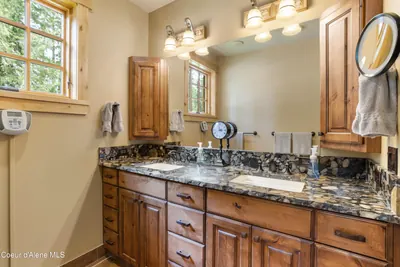Property 26-7825 - Photo 35