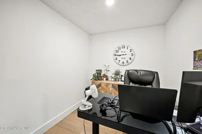Property 26-9305 - Photo 24