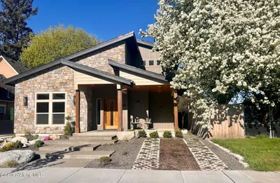 Property 26-949 - Photo 1
