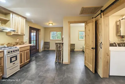 Property 26-1647 - Photo 78