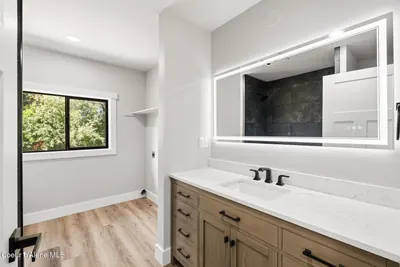 Property 26-6099 - Photo 36