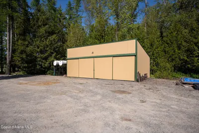 Property 26-9338 - Photo 104