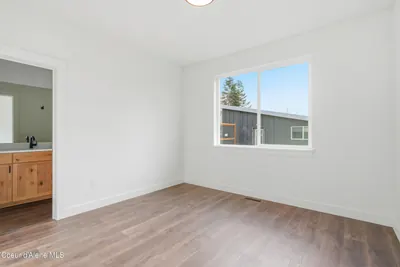 Property 26-7941 - Photo 23