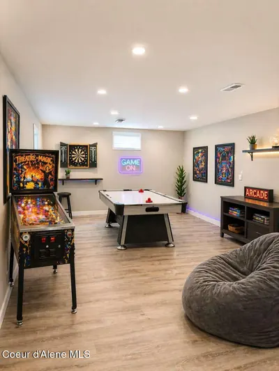 Property 26-9076 - Photo 9