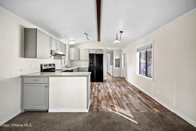 Property 26-10081 - Photo 17