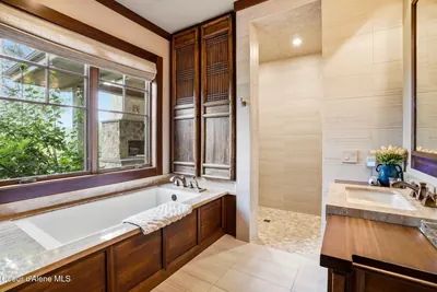 Property 26-7175 - Photo 93