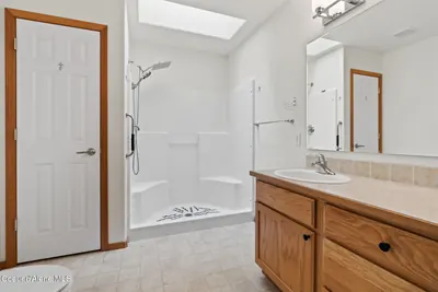 Property 26-8348 - Photo 23