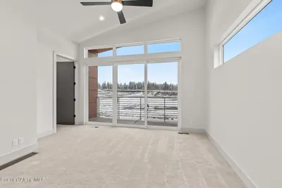 Property 25-11384 - Photo 17