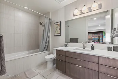 Property 26-10350 - Photo 12
