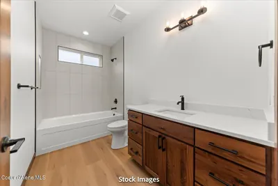 Property 26-9125 - Photo 15
