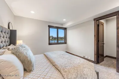 Property 26-9148 - Photo 35