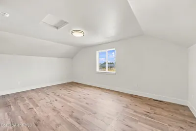 Property 26-10516 - Photo 31