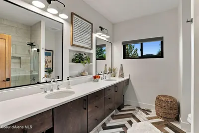 Property 26-9617 - Photo 52