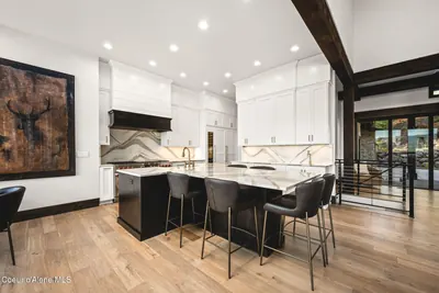 Property 26-10515 - Photo 30