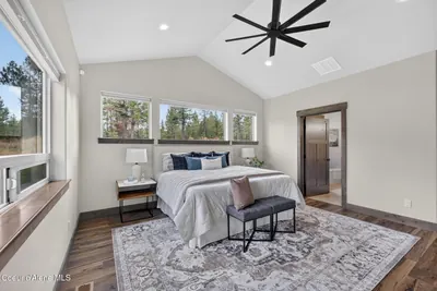 Property 26-9222 - Photo 27