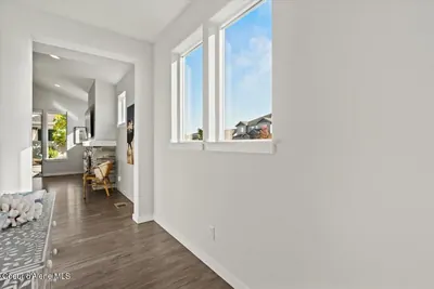 Property 26-9989 - Photo 6