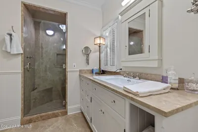 Property 26-9922 - Photo 16