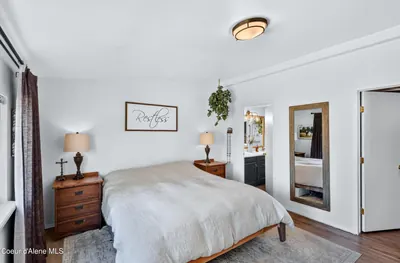 Property 26-9384 - Photo 25
