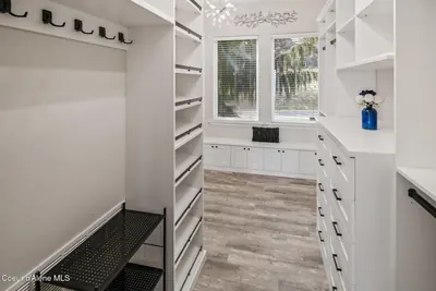 Property 26-1774 - Photo 18