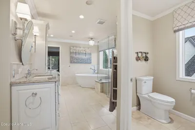 Property 26-8142 - Photo 36