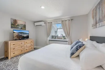 Property 26-9874 - Photo 11