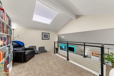 Property 26-6883 - Photo 16