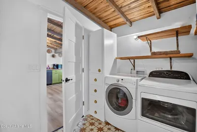 Property 26-9879 - Photo 23