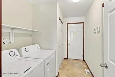 Property 26-10258 - Photo 13