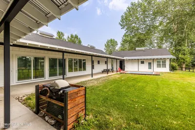 Property 26-8310 - Photo 46