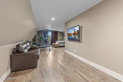Property 26-10004 - Photo 37