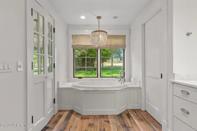 Property 26-8731 - Photo 26
