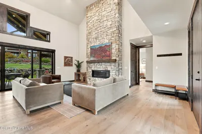 Property 26-3447 - Photo 7