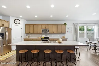Property 26-9235 - Photo 7