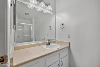 Property 26-9573 - Photo 51