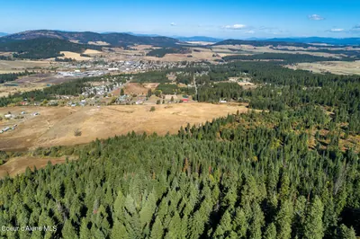 Property 26-6789 - Photo 2