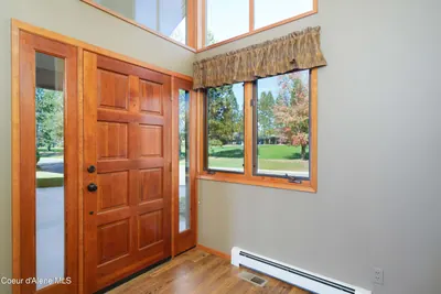 Property 26-10065 - Photo 4