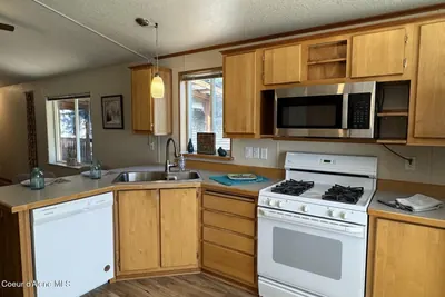 Property 26-10051 - Photo 21
