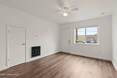 Property 26-10530 - Photo 6