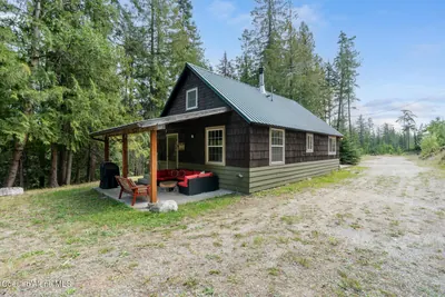 Property 26-10478 - Photo 1