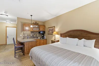 Property 26-2468 - Photo 1