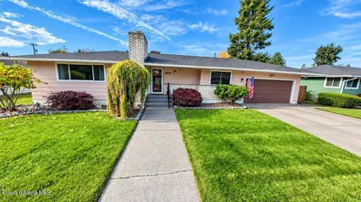 Property 26-10176 - Photo 1