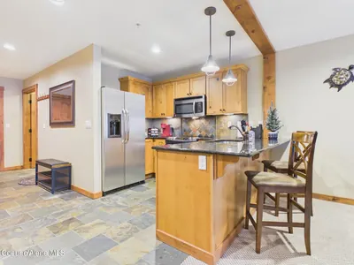 Property 26-2122 - Photo 6